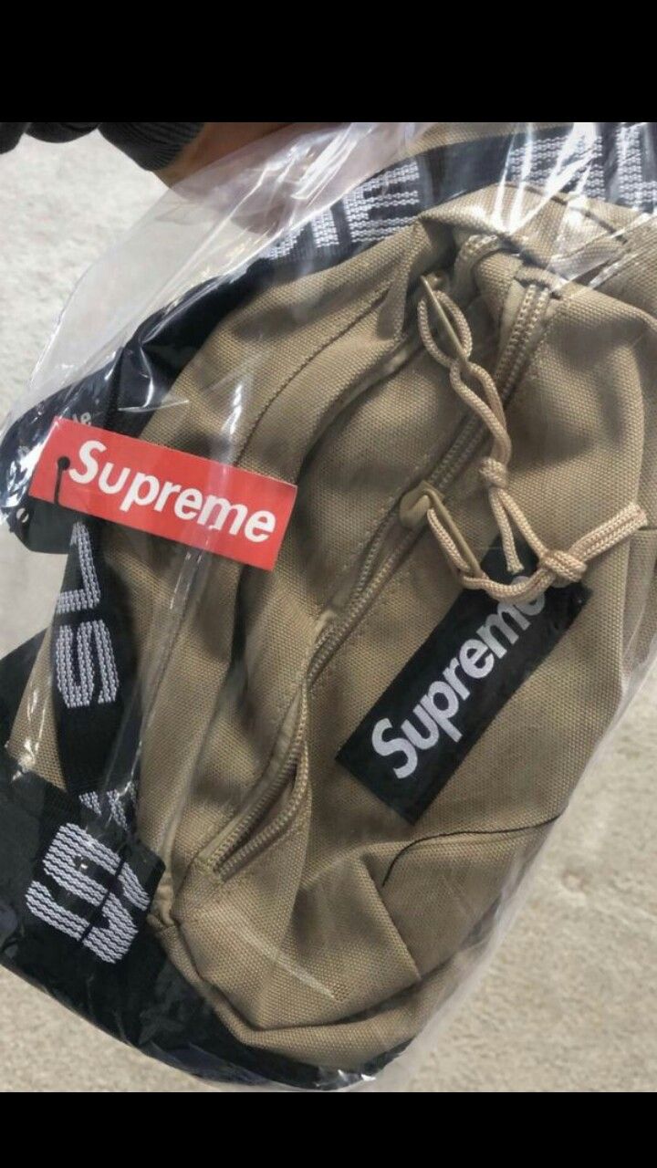 Supreme fanny pack