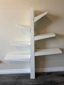 Tree bookshelf