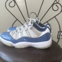 Blue Jordan 11s Size 8.5