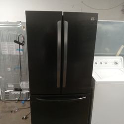 Black 25 Cubic Foot Bottom Freezer Pull Out With Ice Maker Kenmore Refrigerator Has A Cracked Pan Price To Sell