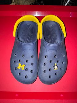 University of Michigan Wolverines Classic Crocs - Navy / Yellow