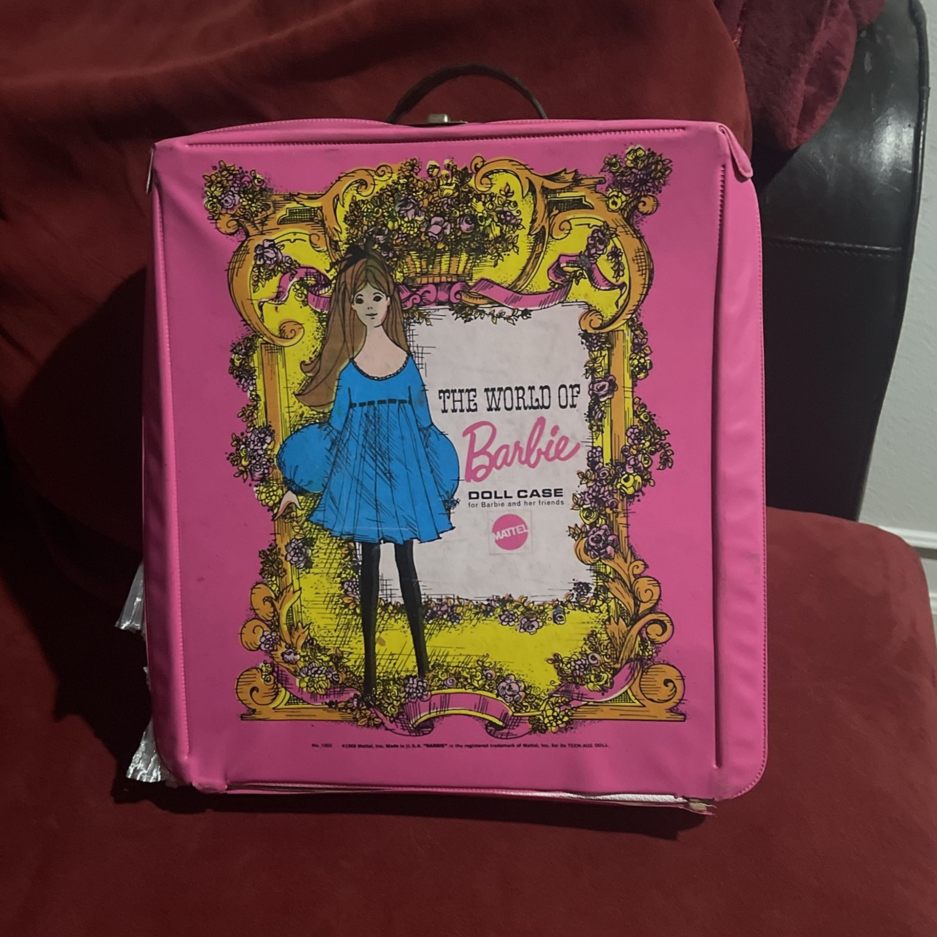 1968 Barbie Case And Vintage Clothe