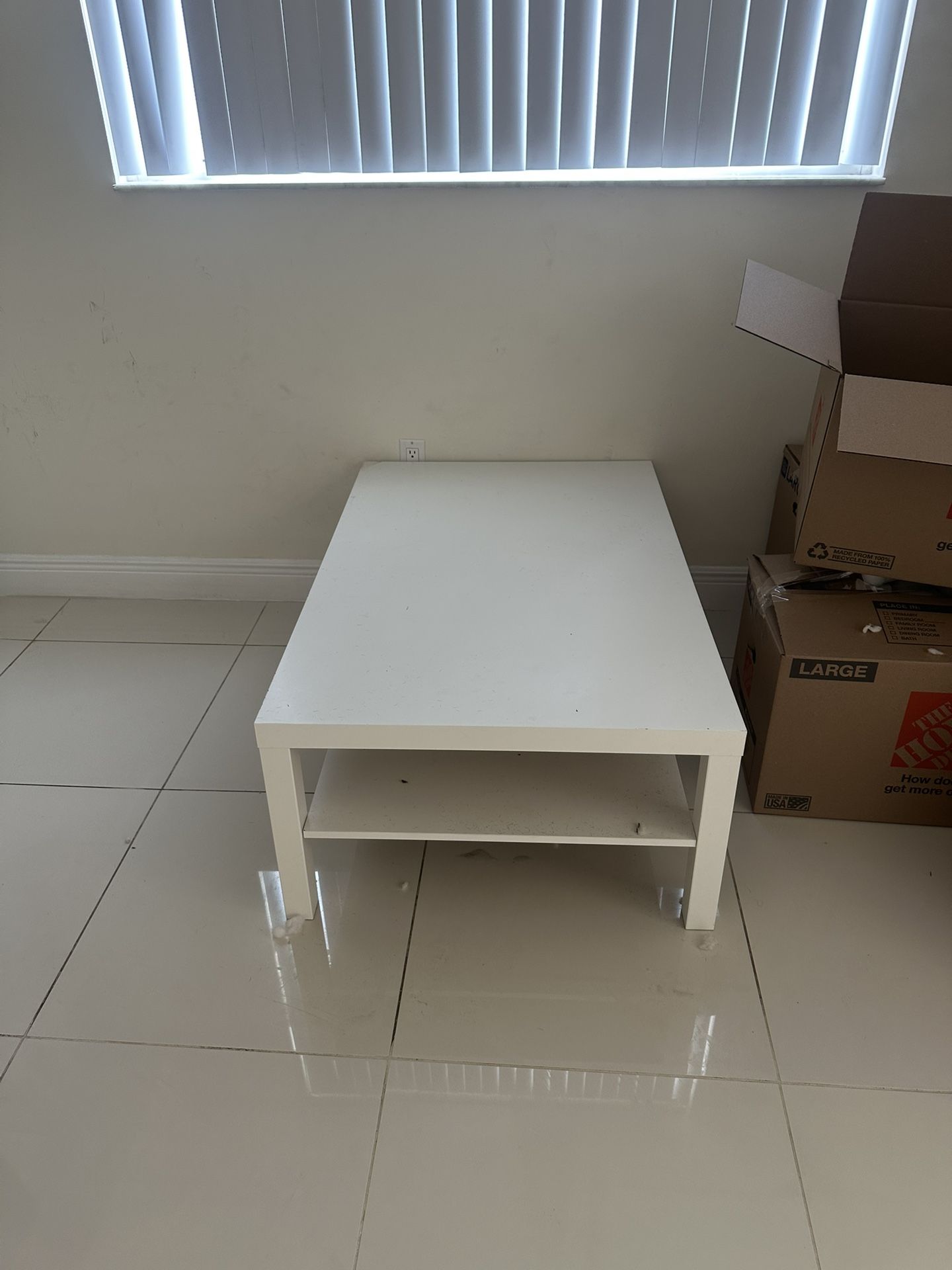 Coffee Table $20