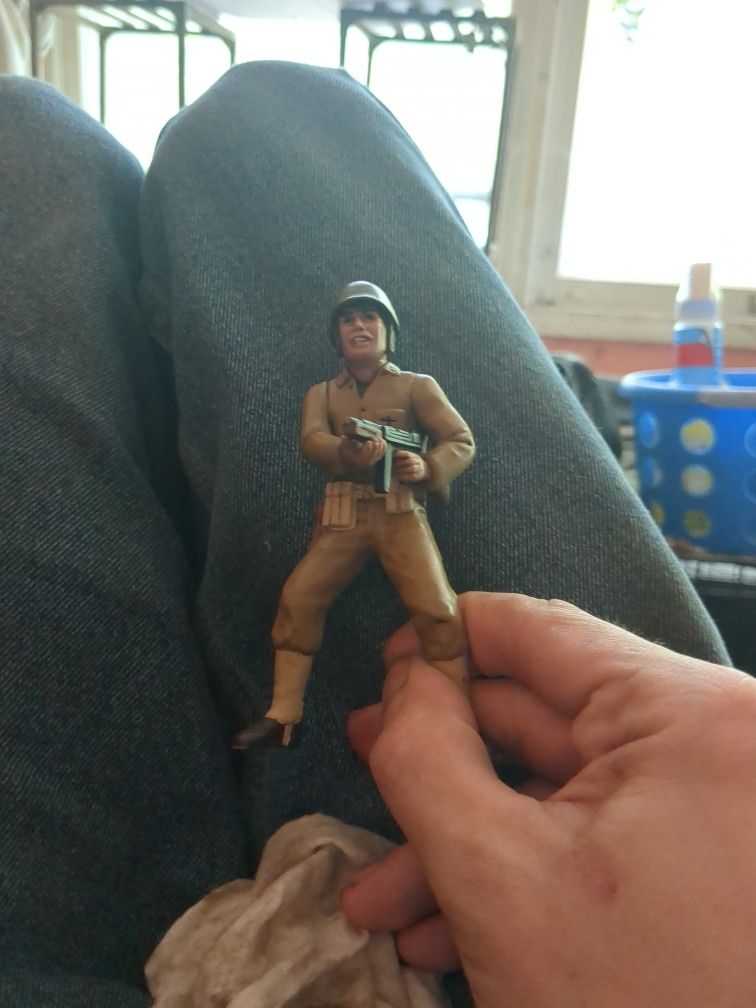 Vintage NVPD & M Ltd US Marines Army Man Action Figure 5" w/ Gun & Helmet