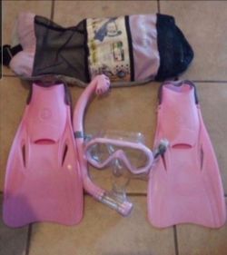 Snorkel Fins Mask diving snorkeling Kids Set 4 To 7 Year