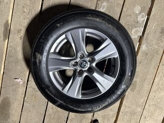 New Toyota RAV4 17” OEM Wheels + Michelin Tires
