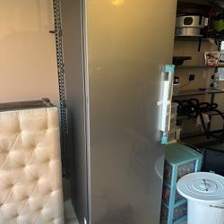 Brand New Samsun Upright Convertible Fridge Freezer