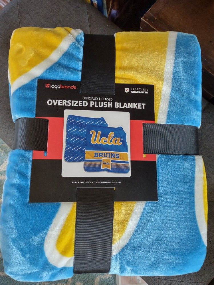 UCLA Fleece Plush Blanket NCAA