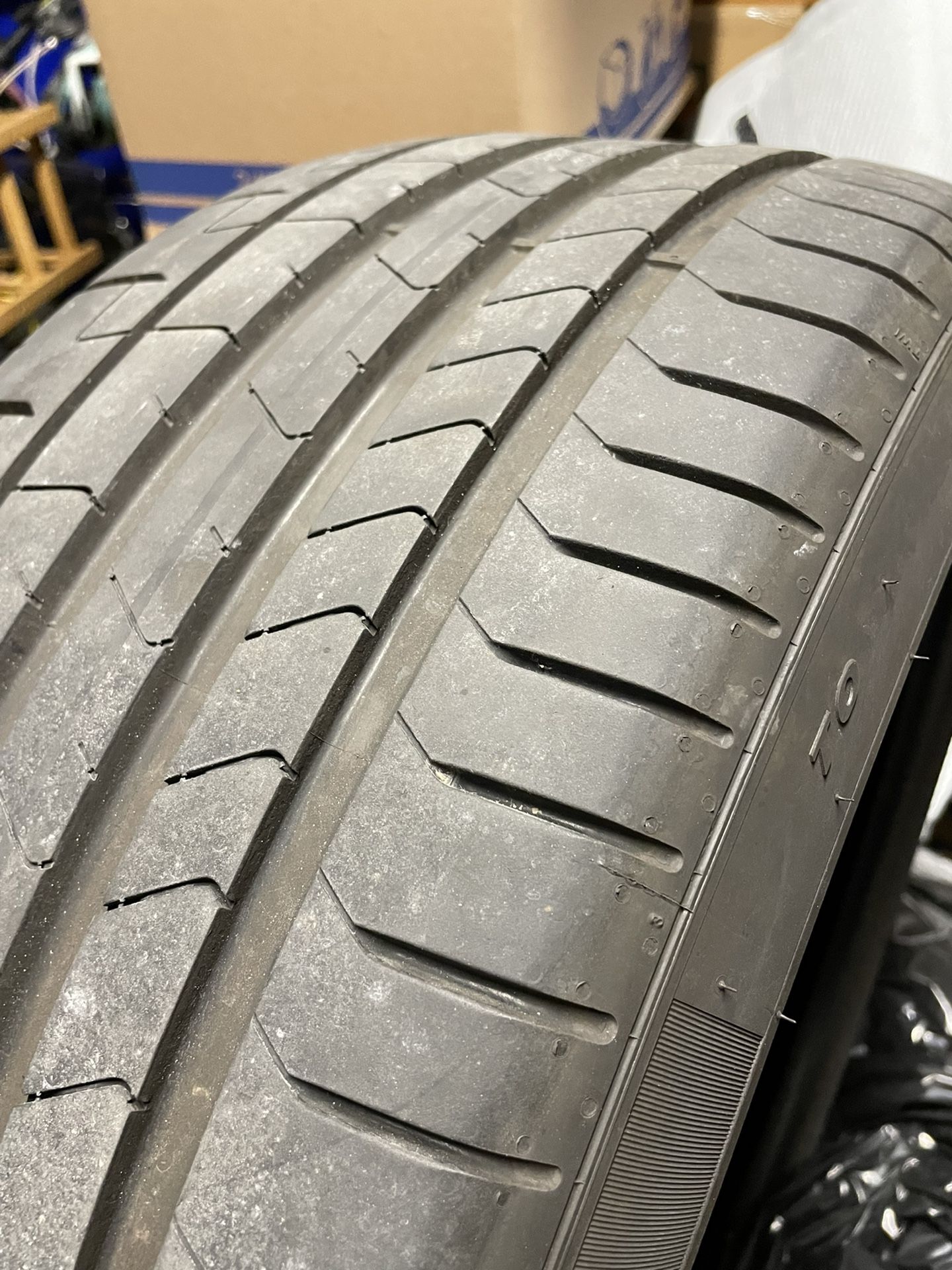 Like New OEM Tesla Pirelli 235/35/20 TO PNCS Set Of 4