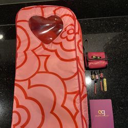 Battat Doll Carrier Travel Backpack for American Girl Doll 18" Pink + Makeup Bag