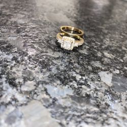 1/2 CT Diamond 14 KT Gold Engagement & Wedding Band