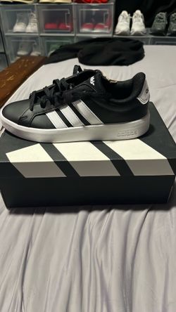 grand court 3.0 J adidas