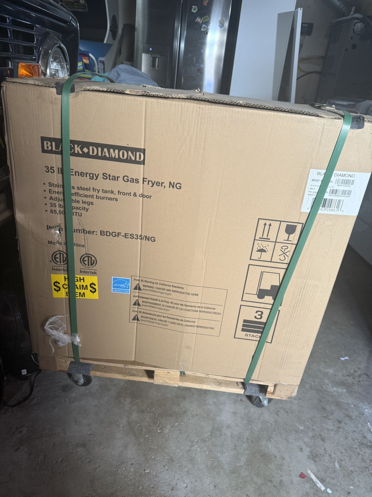 NEW! GAS FRYER BLACK DIAMOND 35lb NEW!