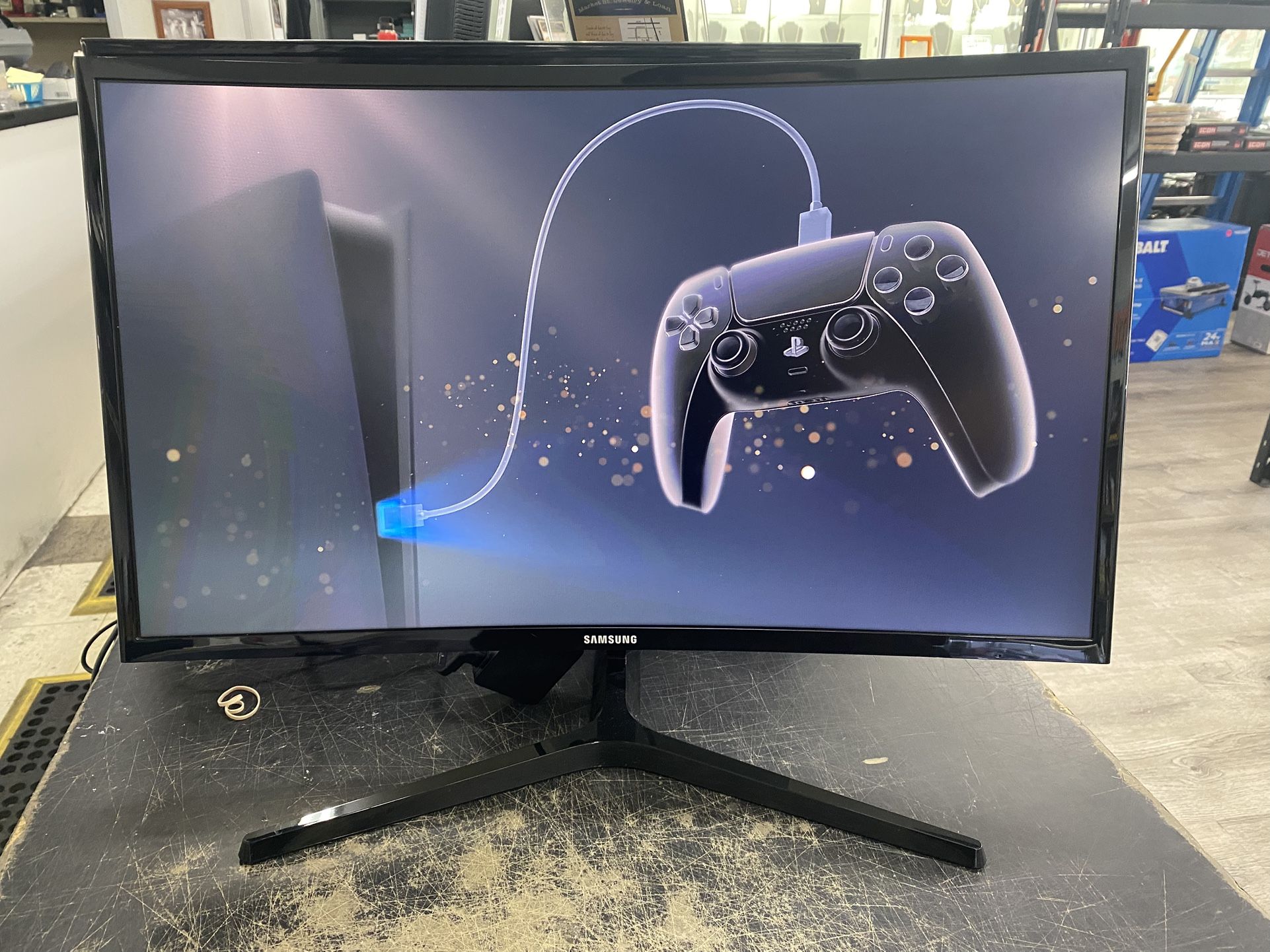 Samsung 27” Curved Monitor