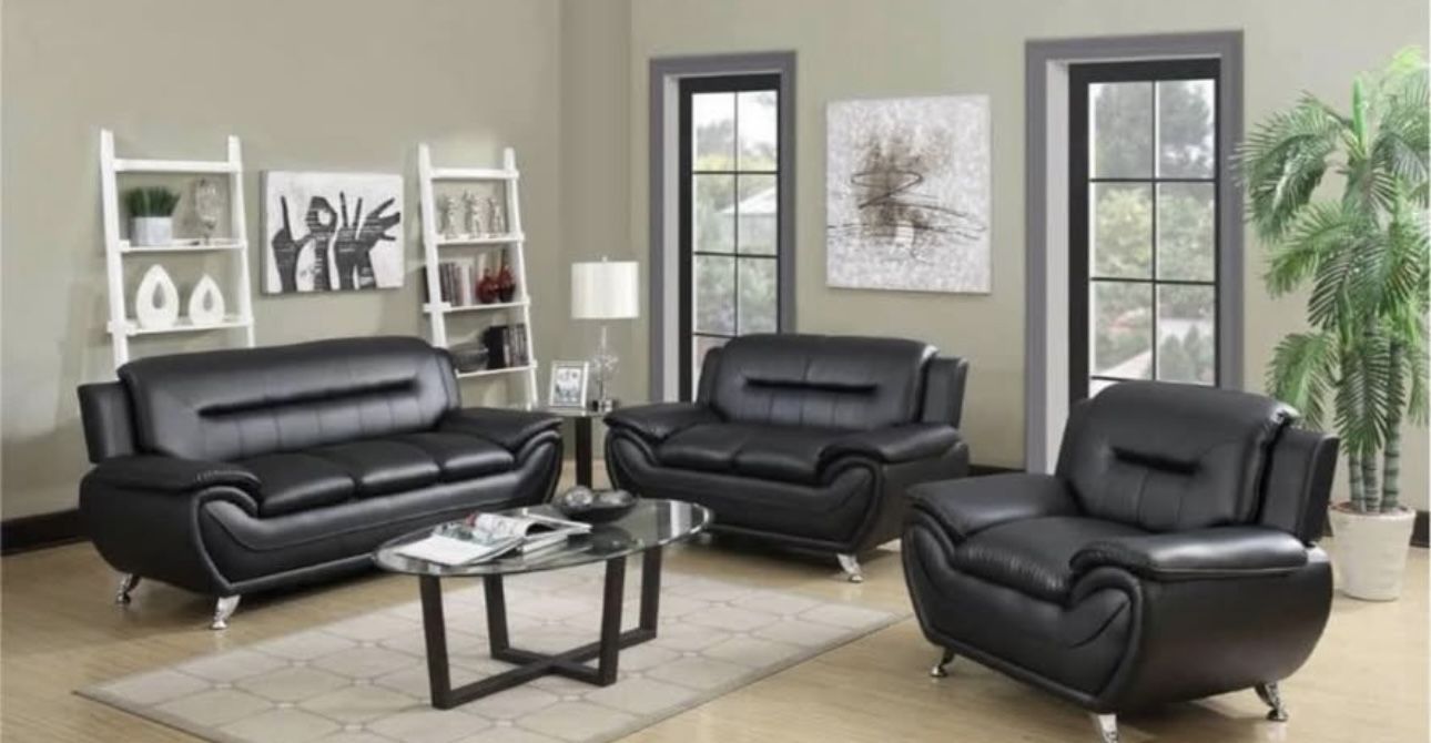 Black Leather Modern Style Three Piece Couch Set