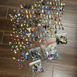 Lego Minifigures And Parts lot Marvel, Disney, Star Wars, Batman DC, Ninjago