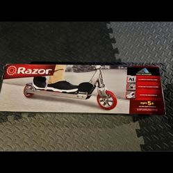 Razor Kick Scooter 