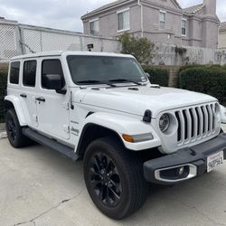 2022 Jeep Wrangler Unlimited 4xe• Sahara Sports 
