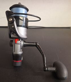 SALT STRIKER SST-4000 FISHING REEL