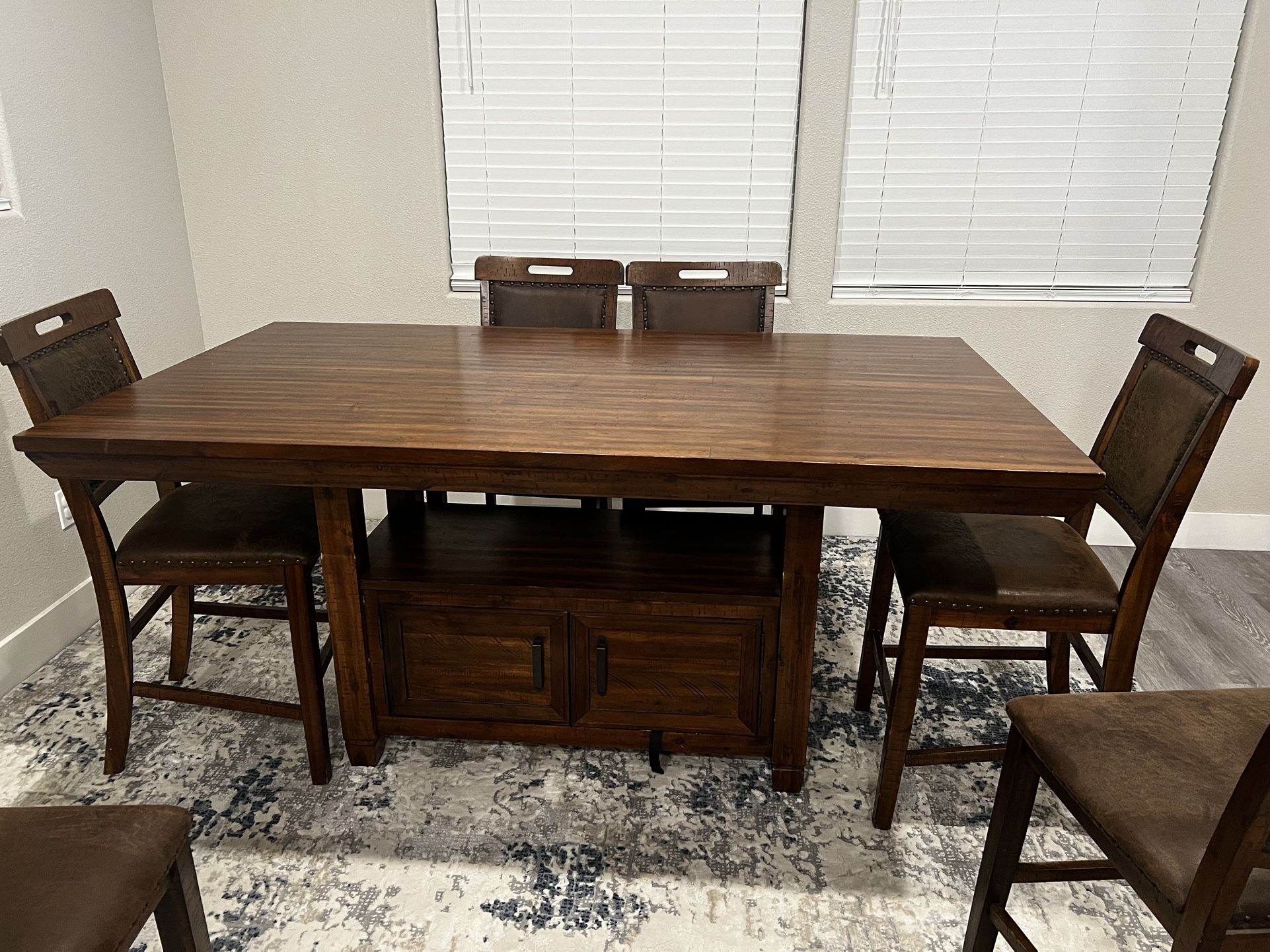 Dining Table With 6 Chairs 