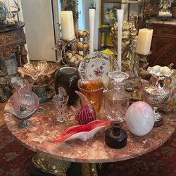 Vintage and antique pieces for sale