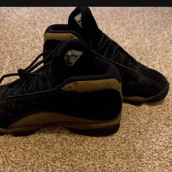 Jordan 13 olive Size 8 