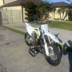 2022 Husqvarna TC 85