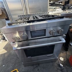 30” JENN AIR GAS RANGE STAINLESS STEEL