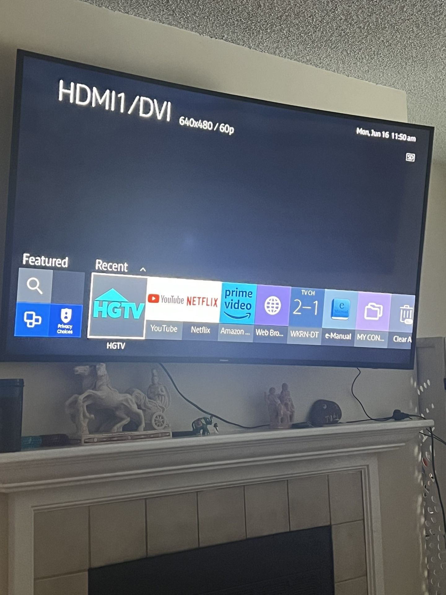 65” Curved Samsung Tv $ Negotiable West Meade Nashville