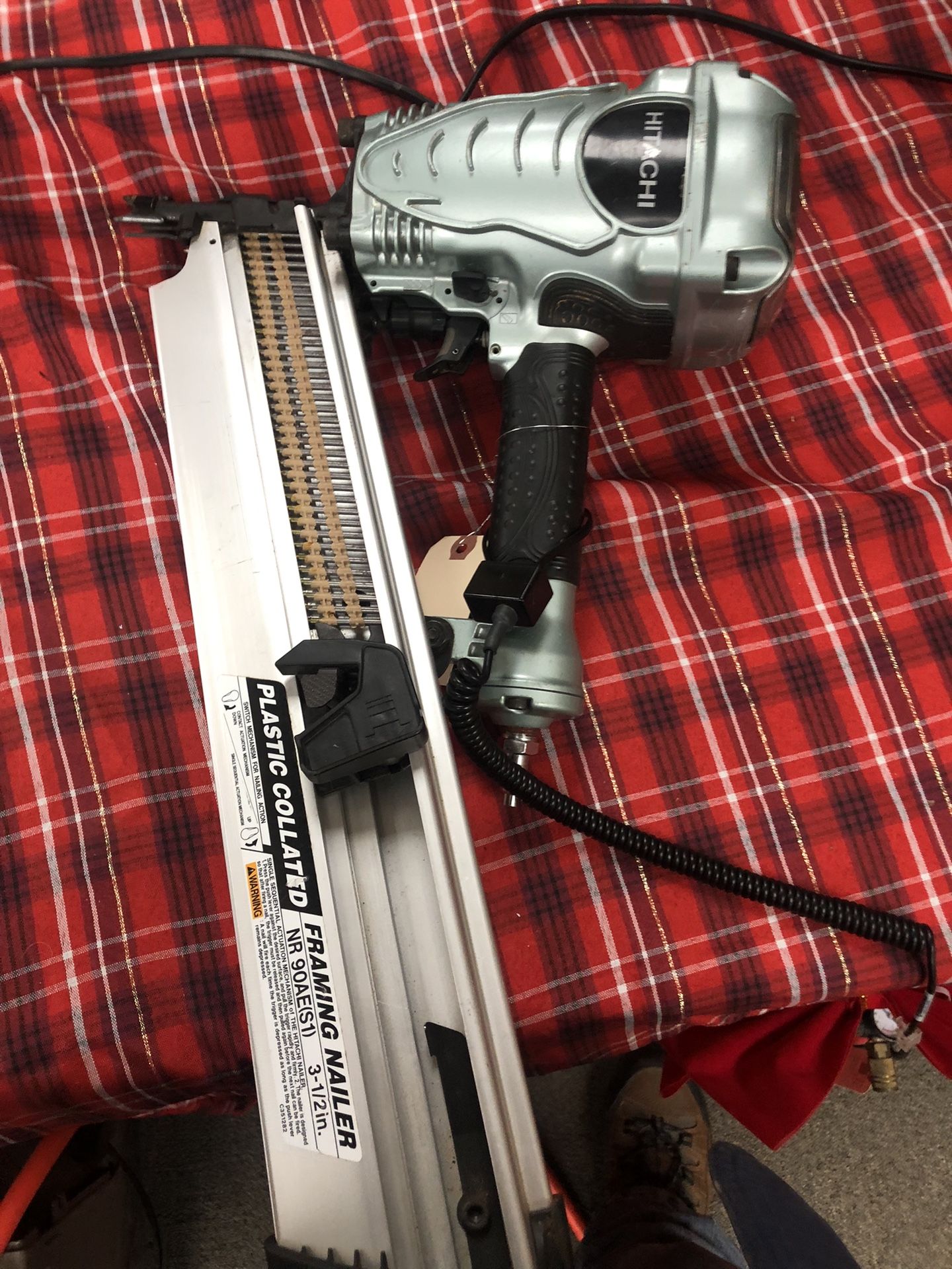 HITACHI’s Gun
