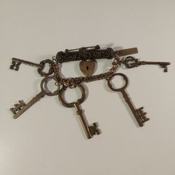 Vintage Signed Joan Rivers" Key To My Heart" Brooch Pin