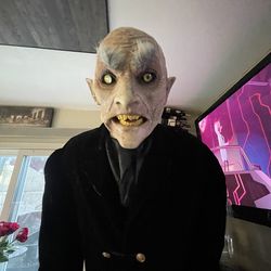 Life-size Nosferatu