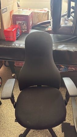 Desk chair
