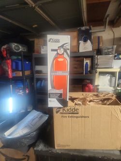 4 - KIDDE FIRE EXTINGUISHERS