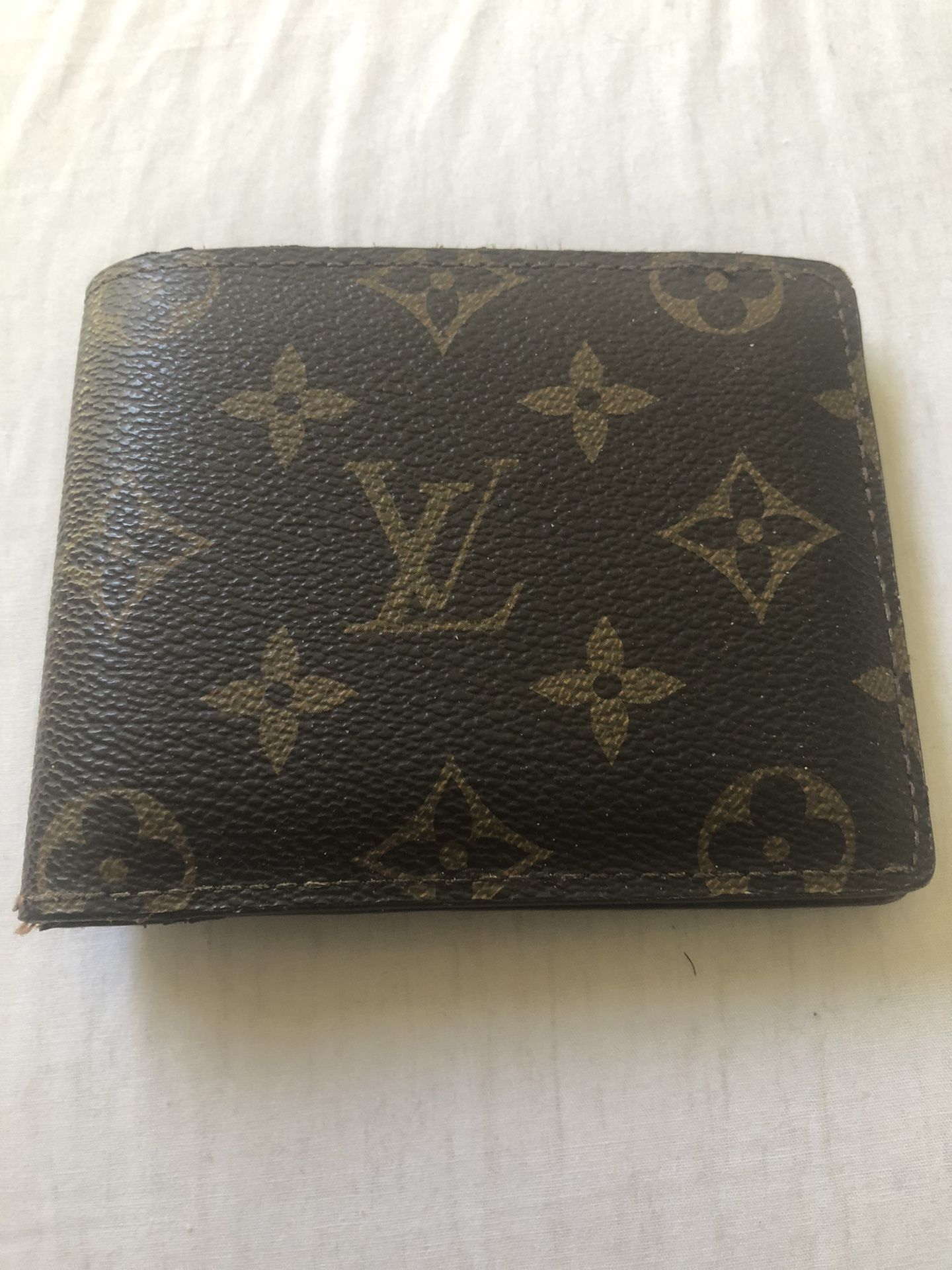Louis Vuitton Bifold Wallet Excellent Condition