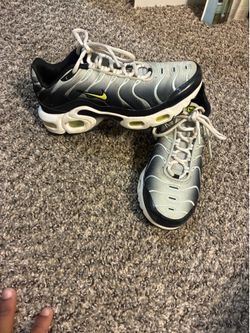 Nike Air Max Plus TN Size 4.5Y -Worn Twice - Like New
