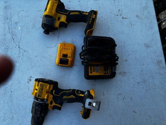 DeWalt Brushless Drill & Impact Driver Set