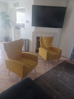 2 accent chairs