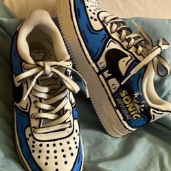 Graffiti Sonic Low Top