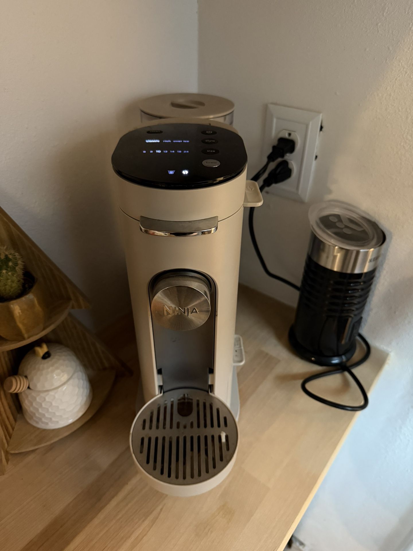 Ninja coffee Maker + Keurig Frother (Free)