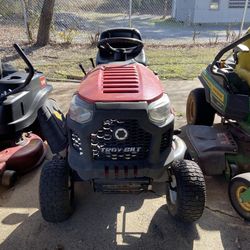 Troy Blit Bronco 42-inch 547CC Engine Automatic Drive Gas Riding Lawn Mower 11055170 