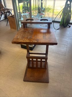 Mission style - sofa end table - Vtg wood -