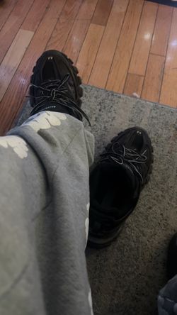 balenciaga tracks