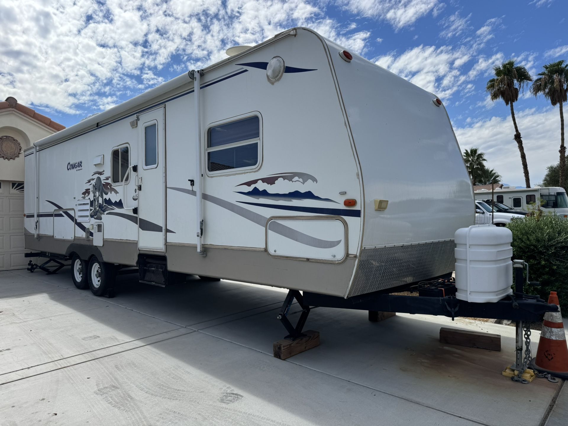 2005 Cougar Travel Trailer