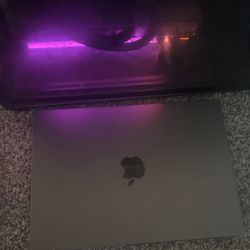 Apple M3 MacBook Pro 14 Inch 