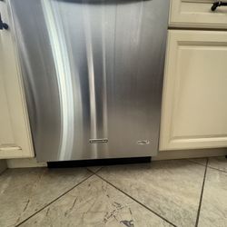 Kitchen Aid Stainless Steel Dishwasher