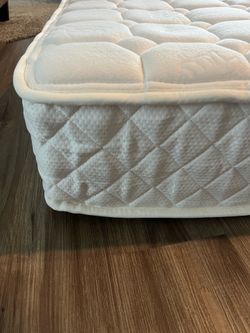 Twin mattress