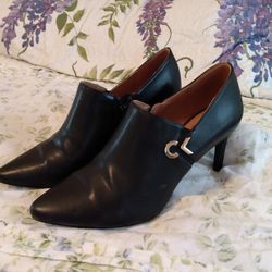 CALVIN KLEIN JENNAVIE BLACK DRESS SHOES HIGH HEEL PUMPS HEEL PUMP SIZE 8 FABULOUS!
