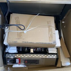 Brand New Propane Gas Grill 