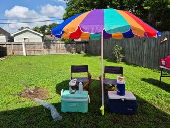 Nice Used beach accessories.  Everything included.